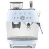Smeg, Macchina da Caffè Espresso Manuale EGF03PBEU, con Macinacaffè Integrato, Thermoblock, 4 Livelli di Temperatura, Lancia a Vapore e Manometro, Serbatoio da 1 L, Dimensioni Compatte, 1350W, Azzurro