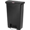 Rubbermaid Commercial Products Slim Jim Pattumiera a Pedale Frontale | Coperchio a Chiusura Controllata, Cerniera Interna, Fascia Fermasacco | 49,2 l, Nero