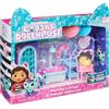 DREAMWORKS GABBY'S DOLLHOUSE Gabby's Dollhouse, Primp and Pamper Bathroom con statuetta MerCat, 3 accessori, 3 mobili e 2 consegne, giocattoli per bambini dai 3 anni in su