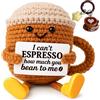 Vspek Tazza da Caffè Positiva all'Uncinetto, Portachiavi Caffè, Positive Peluche con Gambe Lunghe Scarpe, Decorazioni da Scrivania Lavorati Arredamento la Casa, Compleanno Regalo per Amica Collega Famiglia