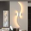 Goeco Applique LED da Parete Interni, 32W 80 CM Luci da Parete Dimmerabile Lunga con Telecomando 3000K-6500K con 2 Luminosi Ondulati per Soggiorno, Camera da Letto, Bianco