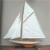 MODELLINO MAXI BARCA a VELA in LEGNO 120 Cm. Tipo SHAMROCK REGATA COPPA AMERICA