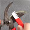 NONE Affilacoltelli da cucina professionale "Precision Edge" - Pietra per affilare in ceramica di tungsteno e diamante per tutte le lame, inclusi forbici da giardino