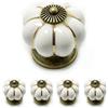 Ganzoo set 4 pomelli per mobili a corona, in porcellana e ceramica, Bianco, profilo decorato bronzo anticato, look shabby chic vintage, per armadi comò e cassetti, diametro 38mm profondità 38mm