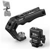 NEEWER Set Top Handle CA007+Supporto Monitor MA006, Maniglia per Gabbia Fotocamera con ARRI 3/8 + Cold Shoe Monitor Mount Inclinabile a 180° per Monitor da Campo 5"/7", Compatibile con Atomos Ninja V