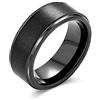 Bling Jewelry Plain Simple Nero Opaco Coppie Titanium Wedding Band Anello Per Gli Uomini Per Le Donne Smussato Bordo Comfort Fit 8Mm