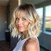 WIGNEE Parrucca Corta Bob Ondulato con Frangia - Biondo Ombre/Highlight 12 Pollici - Capelli Ricci e Onde Naturali - Sintetico Resistente al Calore e Senza Colla per Donne