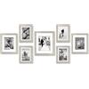 Americanflat Set Cornici Foto da Parete, 7 Pezzi, Effetto Legno di Mare - Una Cornice da 28x36 cm, Due da 20x25 cm e Quattro Cornici 13x18 cm - Composizione Portafoto da Parete con Vetro Infrangibile