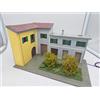 DR3 Palazzina angolare per fondale montata ed illuminata HO 1:87