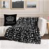 Juicy Couture - Coperta da tiro | Crown Royal | Peluche e accogliente | Coperte decorative per divani, sedie e letti| Lussuoso e morbido | Chic Home Decor | Misure 127 cm x 177 cm | Nero/Bianco