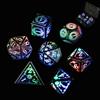 ORUZA Set di 7 dadi luminosi a LED ricaricabili con scatola di ricarica, dadi poliedrici luminosi per D&D Dungeons and Dragons, giochi di ruolo MTG, giochi di ruolo