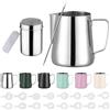 Zuquik Brocca per latte in acciaio inox, 600 ml, barista con misurazione Mark 24oz, bricco per latte con spargicacao, 16 stencil e penna per cappuccino e espresso, colore base