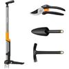 Fiskars Ergonomic Set Completo da Giardino, Set da 4 Pezzi, Estirpatore, Zappa, Paletta e Forbici da Giardino, Per Diserbo, Lavorazione del Terreno e Cura delle Piante, Nero/Arancione, 1082770