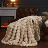 Ybike Coperta Plaid, Fuzzy Soft Plush Plaid Fausse Fourrure 150x130cm, Lusso Reversibile Pile Peluche di Coniglio Coperta per Letto, Divano, Sofà, Poltrone (Carnagione)