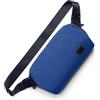 Bellroy Classic Sling (borsa a tracolla minimalista da 7 litri per tutti i giorni con organizzazione interna, tracolla regolabile e sistema di compressione automatica) - Indigo