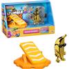 Bizak Stumble Guys 64119201 Playset con statuetta snodata da 7,5 cm, ricrea scene del Videogioco, Mr. Banana con trampolino, ragazzi e ragazze da 8 anni