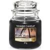 Yankee Candle Candela profumata in giara media | Noce di cocco nera | Durata Fino a 75 Ore
