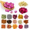 SERAOKICKY Set di 15 Tipi di Fiori secchi per Sapone, Petali secchi, Erbe aromatiche, Lavanda, Rosa, Giglio, Gelsomino per Artigiani Fai da Te, Resina, Bombe da Bagno artistiche, Sapone, Candele.