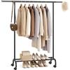 SONGMICS Stand Appendiabiti con Ruote, Attaccapanni Estensibile in Metallo, con Ripiano Portaoggetti Rialzato, 40 x (83-120) x 156 cm, Portata Totale 45 kg, Nero Inchiostro HSR134B01