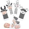 JoyPlus Calzini Sonaglio Neonato,4 Pezzi Sonagli Calzini da Polso a Sonaglio per Bambini,Sonagli Calzini per Neonati in Bianco e Nero,Stimola l'esplorazione Sensoriale,Regalo Nascita Bimbo 0 6 12 Mesi