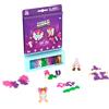PLUS PLUS Plus-Plus 4348 Geniale giocattolo da costruzione, Activity Pad Zauberwald, set di mattoncini per figure 2D e 3D, mattoncini creativi per bambini dai 5 anni in su, 125 pezzi