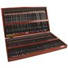 Derwent Studio Set di 72 Matite Colorate per Disegnare e Colorare, Ideali per Illustrazioni e Rifinire i Dettagli, Astuccio in Legno Incluso, Qualità Professionale