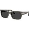 Persol PO3315S 121948 | Occhiali da Sole Graduati o Non Graduati | Prova Online | Unisex | Plastica | Rettangolari | Grigio, Trasparente | Adrialenti