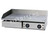 Fry Top RIGATO elettrico da banco. Kw. 4,4 - Dim.cm. 73,5x53x24,5H.
