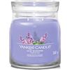 Yankee Candle Signature 1629997E - Candela profumata in barattolo medio con doppio stoppino, miscela di cera di soia, candela a lunga combustione, regalo perfetto per le donne