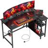 DOMSHOCT Scrivania da gioco a forma di L, 120 x 70 cm, con prese di corrente, tavolino angolare per computer con grandi ripiani reversibili, postazione di lavoro per PC per casa e ufficio, con ganci