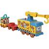 Thomas & Friends Fisher-Price Fix 'em Up Friends, set di veicoli motorizzati con treno giocattolo e gru, per bambini dai 3 anni in su, HHN43