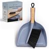 CUQOO Piccolo set di scopa e paletta in bambù - Scopa compatta con manico in legno e padella con setole morbide - Mini set di pulizia per interni per cucina, piani di lavoro e pavimenti