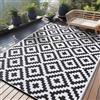 Homaxy Tappeto esterno, resistente intemperie e raggi UV, plastica, lavabile, per giardino, terrazza, campeggio, picnic (240 x 300 cm, nero e bianco)