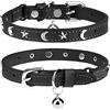 DILLYBUD Collari in pelle DILLYBUD per gatti maschi e femmine con campanellino e cintura elastica di sicurezza, stelle personalizzate e chiodini a forma di luna regolabili con fibbia di sicurezza per gattini