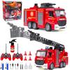 HILKKET 2 Camion Pompieri Giocattolo, Camion Pompieri Telecomandato con Luci, Suoni, Scala e Pompa Dell'acqua, con 2 Pompieri, 4 Secchielli e 1 Estintore