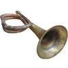 Tromba da cavalleria stile classico vintage che suona la tromba per bambini