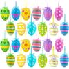 GWAWG 24 decorazioni pasquali a forma di uovo da appendere, uova in plastica colorate dipinte in vari stili, ornamenti artigianali per feste di Pasqua a casa, all'interno o all'esterno