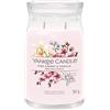 Yankee Candle Signature Candela Profumata, Ciliegia Rosa E Vaniglia in Giara Grande, Candele di Miscela di Cera di Soia Lunga Durata, Regalo per le Donne