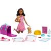 Barbie - Cuccioli Adottati, playset con bambola castana in rosa, 2 cagnolini, animaletto e tappetino per la pipì cambia colore, trasportino e 10 accessori, giocattolo per bambini 3+ Anni, HKD87