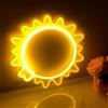 Fespcj Decorazione della parete con il segno del neon del sole, luce del neon del sole giallo alimentata a batteria USB/3-AA, camera da letto della bambina, compleanno, Natale, festa di Halloween