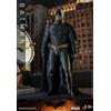 Hot Toys Batman Begins Movie Masterpiece Action Figure 1/6 Batman Hot Toys Exclusive 32 c