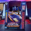 Hasbro TRANSFORMERS LEGACY UNITED: RESCUE BOTS UNIVERSE BOT CHASE DELUXE CLASS