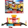 Mattel CARS - Autolavaggio Corsa Cambia Colore, playset Disney Pixar con rampa e vasca lungo 50+ cm, include il veicolo Saetta McQueen Cambia Colore, giocattolo per bambini, 4+ anni, JBM70