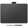 Wacom Intuos One Small, Verkabelt & Kabellos, 152 x 95 mm, USB/Bluetooth, Stift, Grau, Weiß, Windows® 10 o successivo macOS 11 o successivo Android™ 8 e successivi L'ultima versione di ChromeOS*