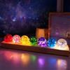 XJJAUGKLY Sfera di cristallo luce notturna 7 colori, sfere di cristallo 3D con base in legno a LED, sfere di ghiaccio di cristallo da 40 mm, per decorazione rilassante soggiorno, camera da letto e