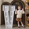 Mixifox 120cm Bianco Lettere Luminose Giganti, Lettera V | Decorazioni Compleanno, Decorazioni Festa Nozze Anniversario, Addobbi Compleanno 23 Pcs Accessory Set