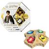 TOMY Harry Potter Quiz di 4 Case, Giochi Di Indovinelli In Famiglia, Gioco Emozionante Per I Fan Di Harry Potter, Giochi Di Quiz Per Bambini, Adatto Per Ragazze E Ragazzi Di 8 Anni E Più