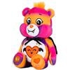 Basic Fun Care Bears Orsetta Vampira Brillante, Peluche per Halloween, Giocattoli Morbidi per Bambini, Orsacchiotto Soffice e Adorabile, Adatto a Bambine e Bambini dai 4 Anni in su, Basic Fun