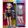 Rainbow High Style Icons Violet - Bambola di 28 cm con Capelli Lunghi Spazzolabili, Dotata di un Secondo Abito, Coordinato, e di un Secondo Paio di Scarpe, Snodata con 13 Punti di Articolazione