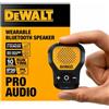 DEWALT Altoparlante Bluetooth indossabile (versione aggiornata), altoparlante portatile impermeabile senza fili, con clip, microfono integrato per musica/chiamate in vivavoce, altoparlante Bluetooth